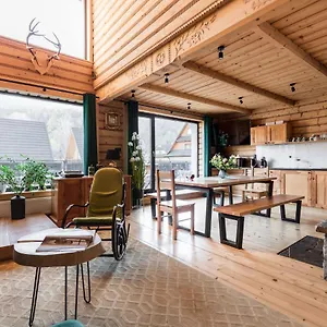 4 Seasons Chalet