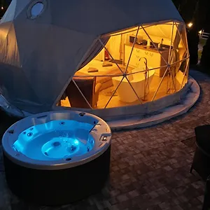  Luksusowy namiot Mountain Glamp & Jacuzzi