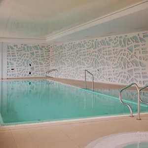 Waterlane Island - Riverview Pool, Spa, Gym & Parking By Downtown Gdansk